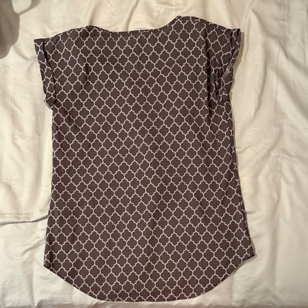 Express Gray Patterned Women's Blouse - image 3